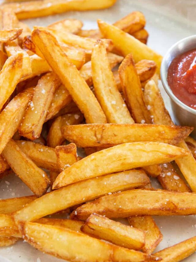 3 Secret Ingredients to Make Your Homemade French Fries Taste Like Fast Food!